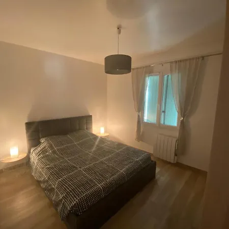 Maison De Plain Pied Avec Terrain De Pétanque Casa vacanze *